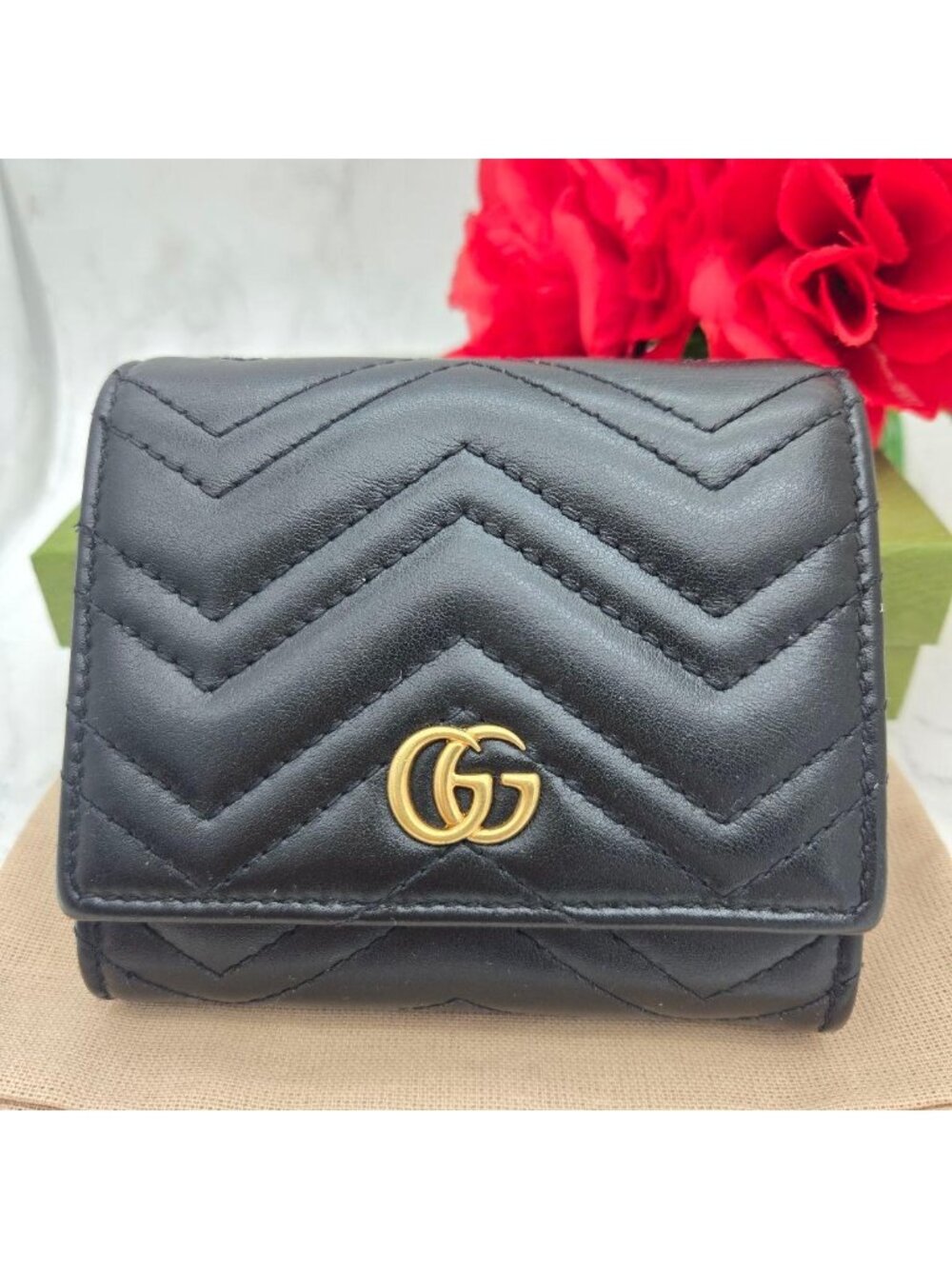 Gucci Fold Wallet GG Marmont Quilted Black